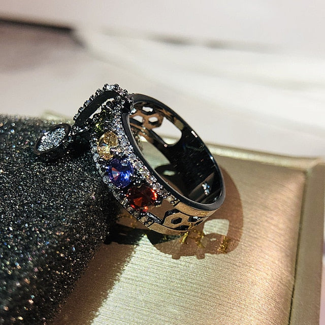 Ryonne Royal-Inspired Jewelry - Regal Elegant Design | emerallda