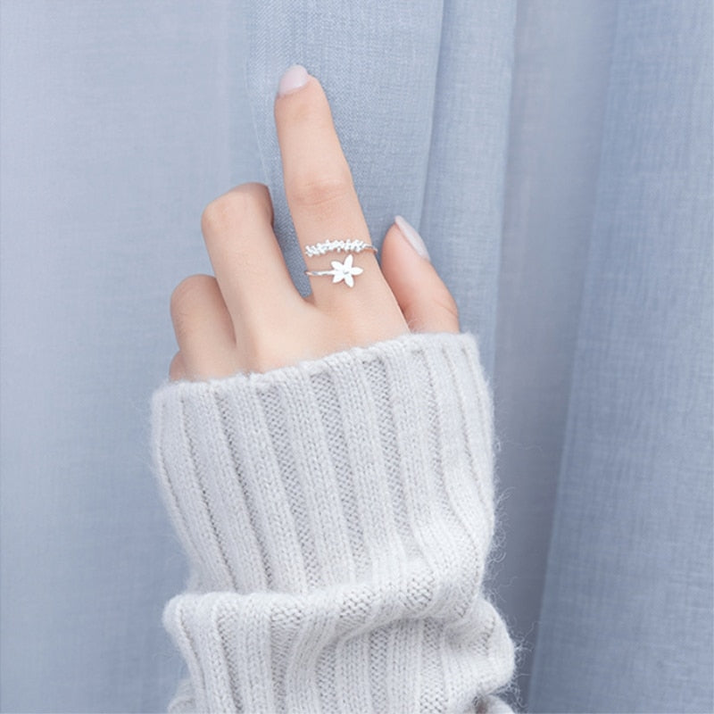 Monnai Coin-Inspired Jewelry - Vintage Currency Design | emerallda