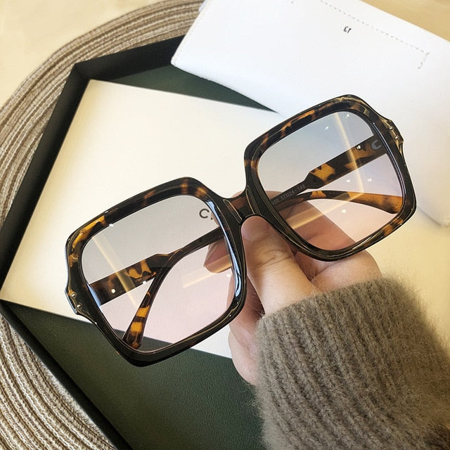 Frank Gold Sunglasses - Premium Luxury Eyewear | emerallda