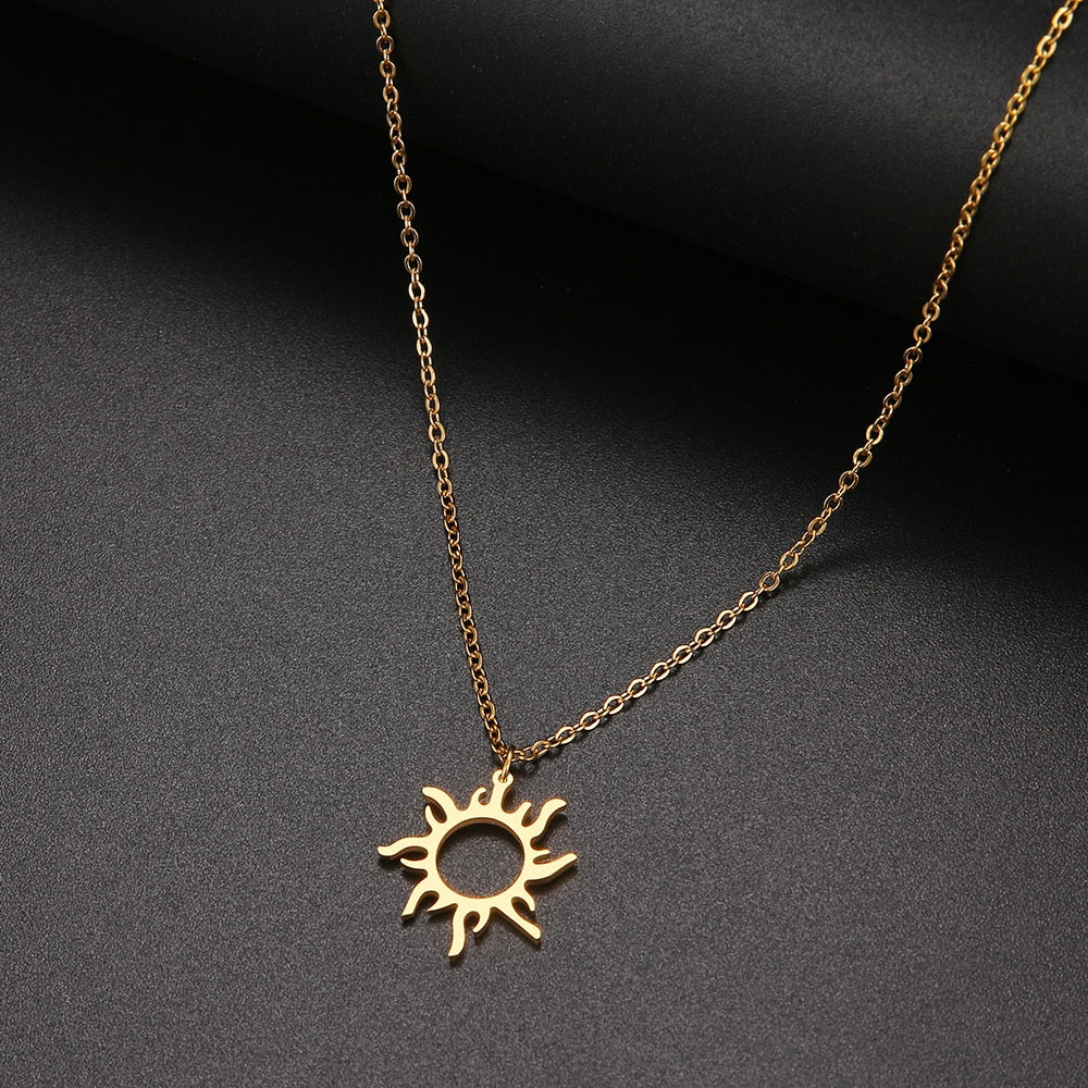 Glory Silver Chain Necklace - Elegant Jewelry | emerallda