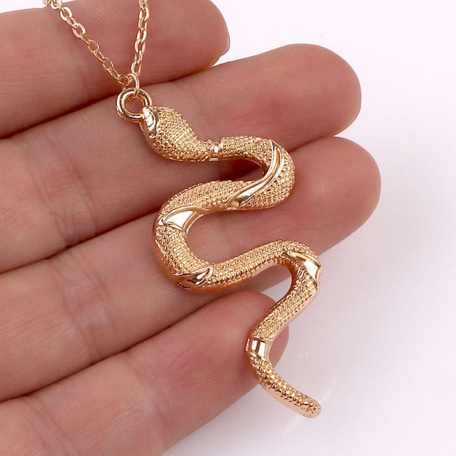 Vipera Golden Accessory - Luxury Design | emerallda