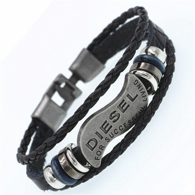 Demergo Heart Cuff Bracelet - Classic Unisex Jewelry | emerallda