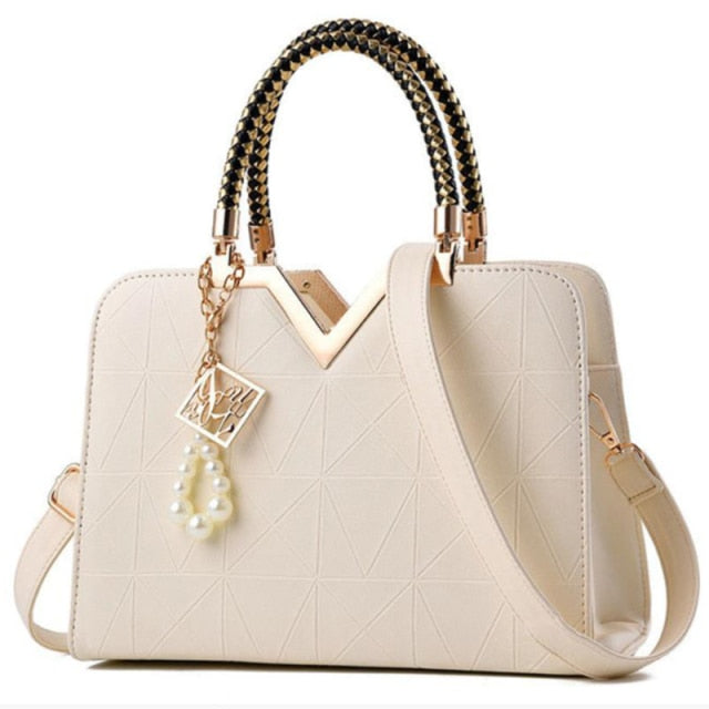 Elegant Fashion Bag - Sophisticated Style | emerallda