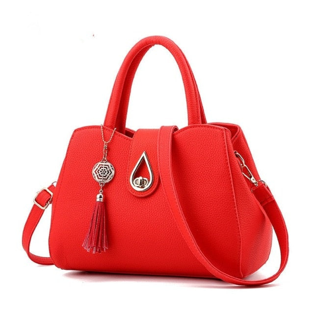 Elegant Fashion Bag - Sophisticated Style | emerallda