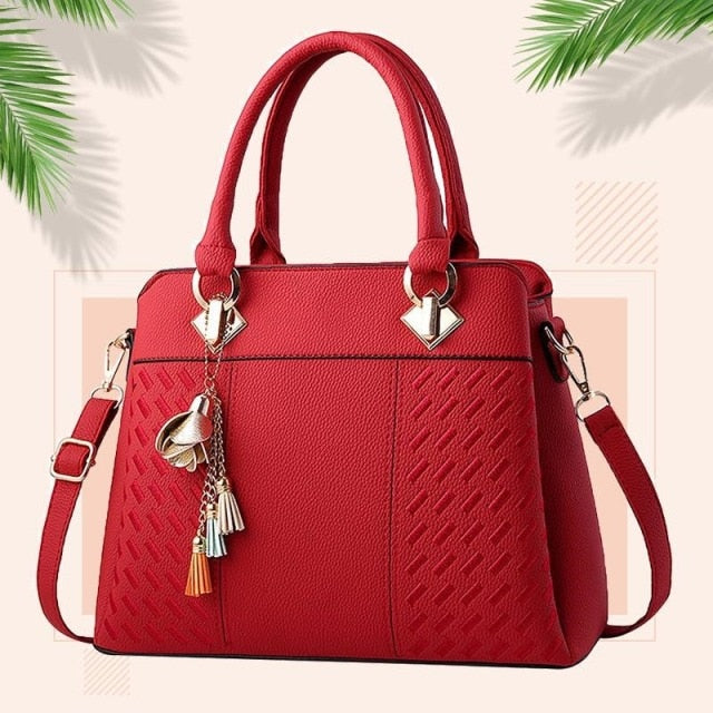 Elegant Fashion Bag - Sophisticated Style | emerallda