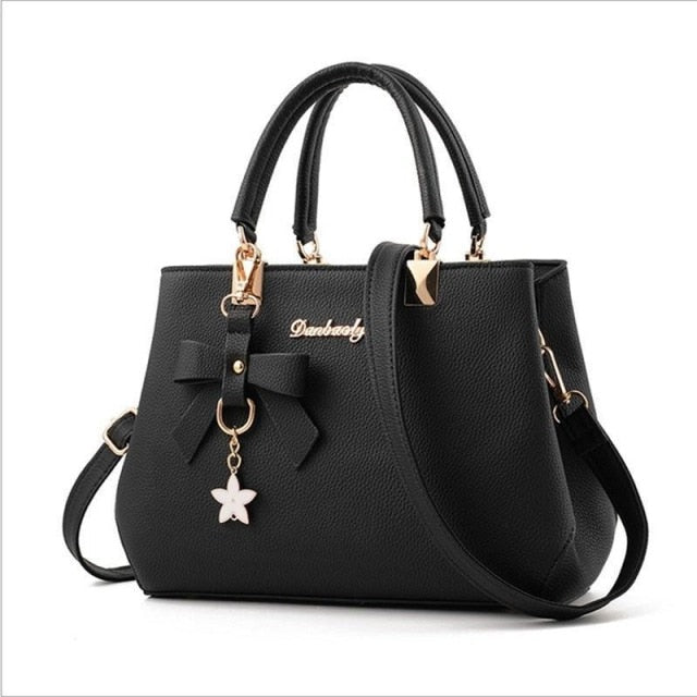Elegant Fashion Bag - Sophisticated Style | emerallda