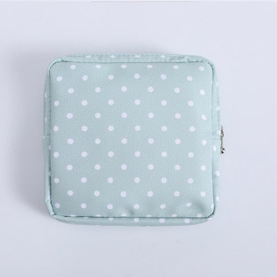 Cosmetic Bag - Premium Beauty Organizer | emerallda