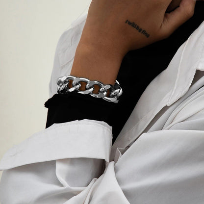 Gold Chain Bracelet - Chuck Style | emerallda
